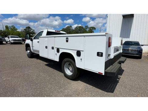 New 2026 Chevrolet Silverado 3500 W/T w/ WT Convenience Package RWD image 4