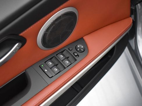 Used 2011 BMW M3 Sedan RWD image 9