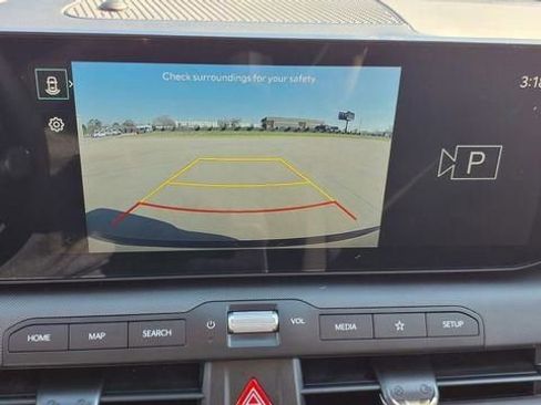 Used 2025 Kia K4 LXS image 29