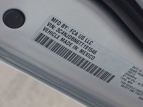 New 2026 Jeep Compass Latitude image 27