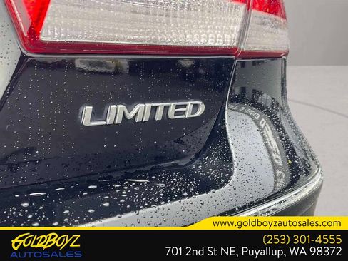 Used 2007 Hyundai Azera Limited image 37