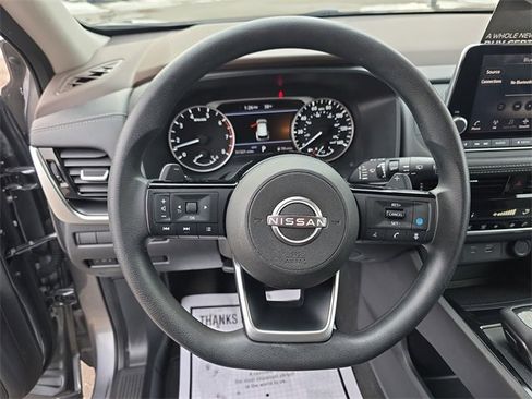 Certified 2022 Nissan Rogue SV image 14