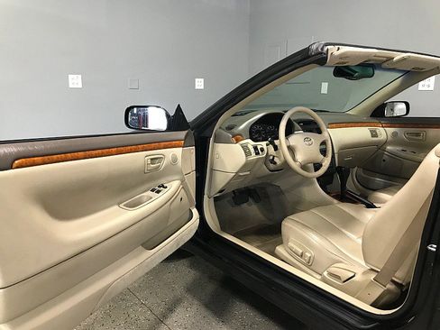 Used 2002 Toyota Solara SLE FWD image 17