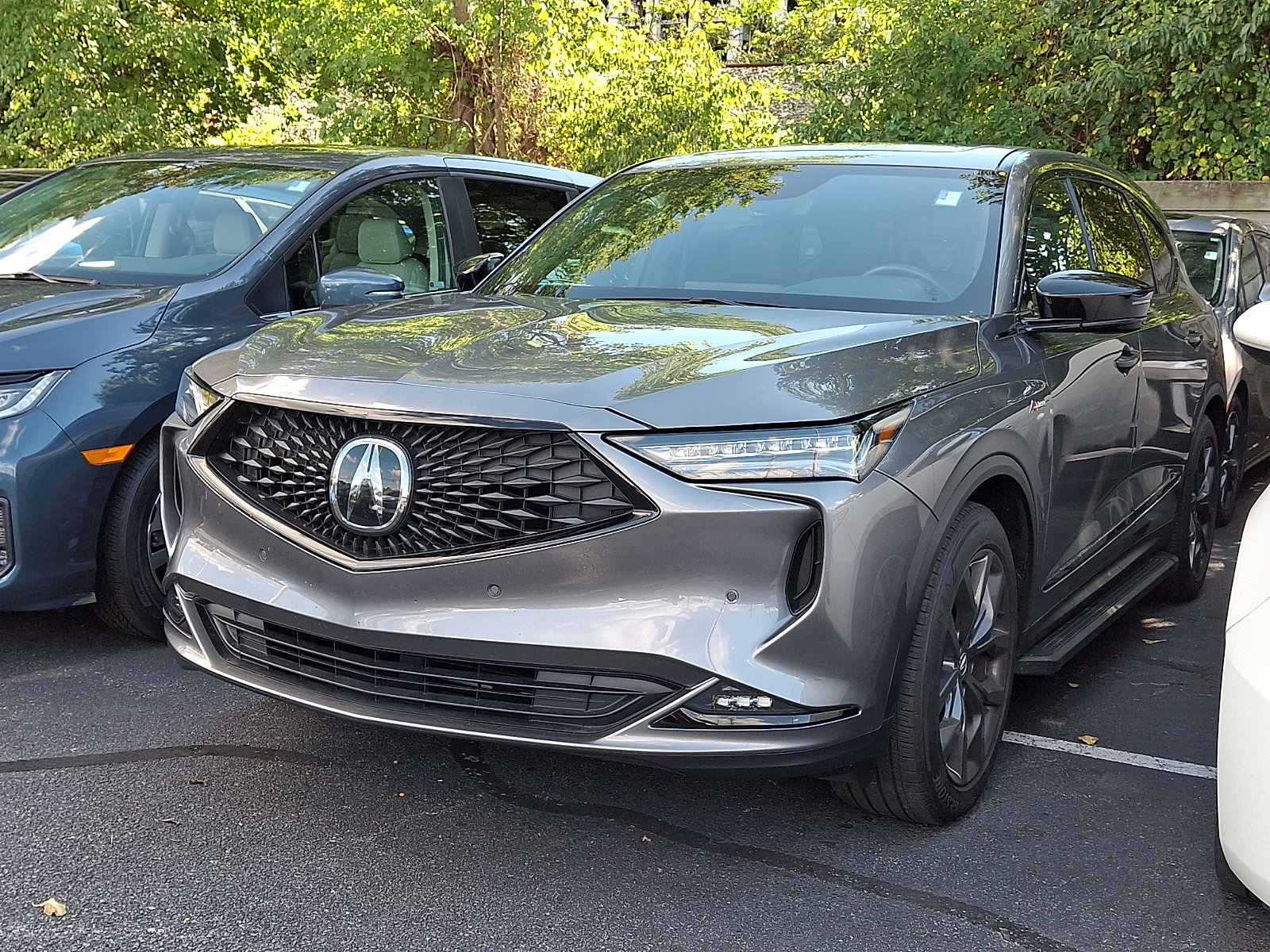 Used 2023 Acura MDX A-Spec AWD/4WD image 3