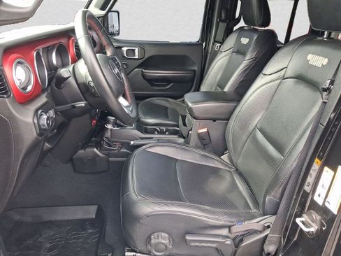 Used 2019 Jeep Wrangler Unlimited Rubicon AWD/4WD image 9