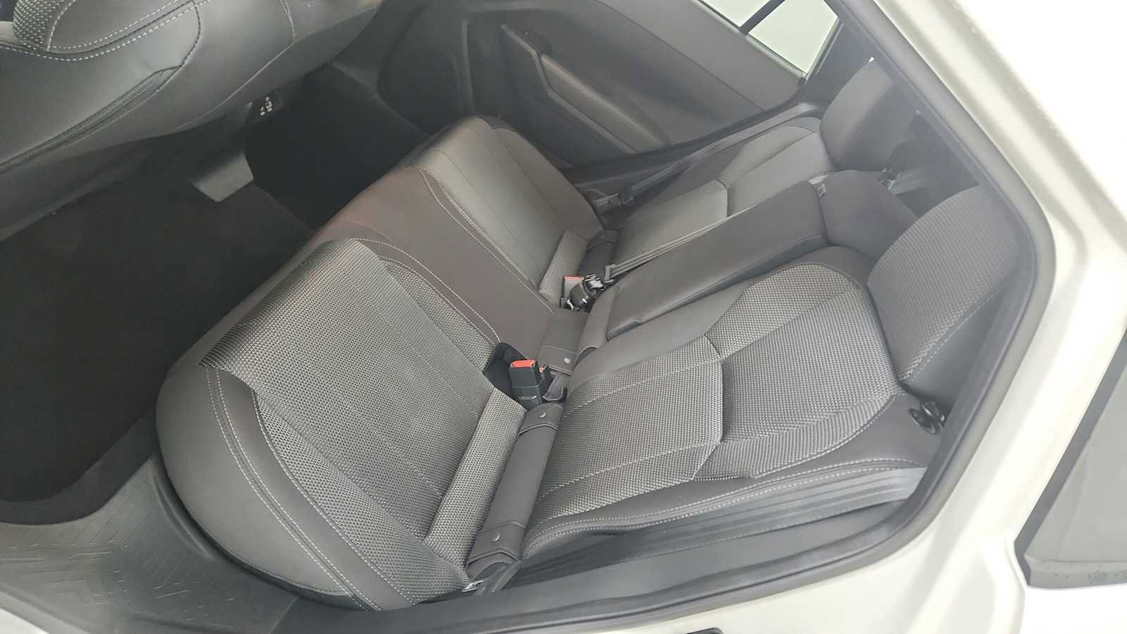 Certified 2024 Subaru Crosstrek 2.0i Premium AWD/4WD image 20