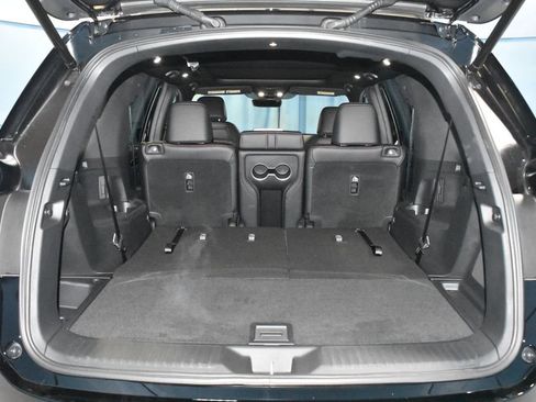 Used 2025 Honda Pilot Black Edition image 33