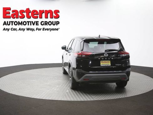 Used 2023 Nissan Rogue SV AWD/4WD image 32