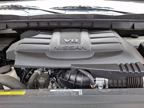 Used 2023 Nissan Titan SV w/ Accessory Utility Package image 28