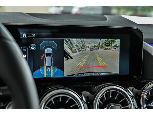 Certified 2026 Mercedes-Benz GLA 250 4MATIC image 14