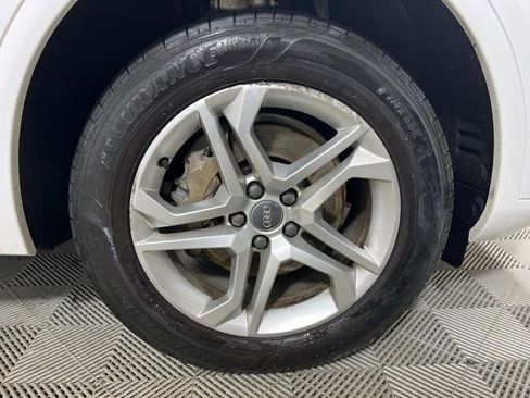 Used 2018 Audi Q5 2.0T Premium w/ Convenience Package image 23