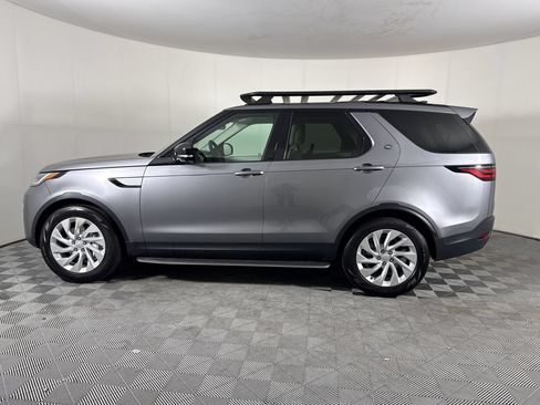 Used 2025 Land Rover Discovery S AWD/4WD image 2