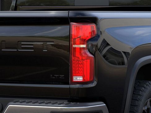 New 2026 Chevrolet Silverado 2500 LTZ w/ LTZ Convenience Package image 11
