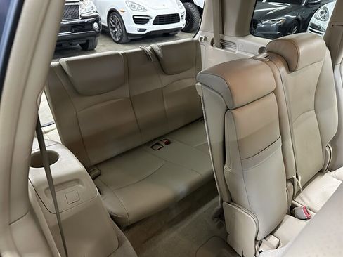Used 2005 Toyota Highlander Limited image 17