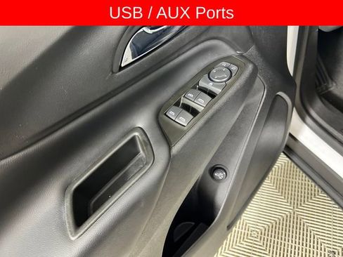 Used 2022 Chevrolet Equinox LT FWD image 12