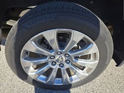 Used 2020 Chevrolet Silverado 1500 High Country image 7