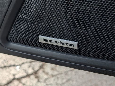 Used 2025 Subaru Outback Onyx Edition image 10