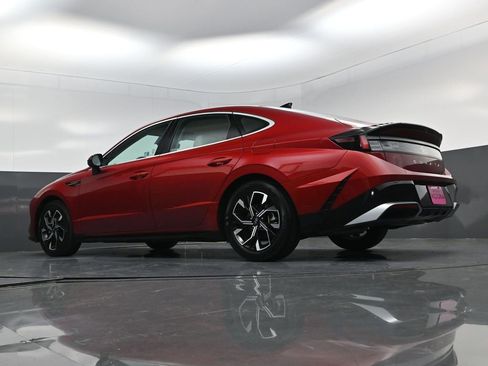 Used 2025 Hyundai Sonata SEL image 17