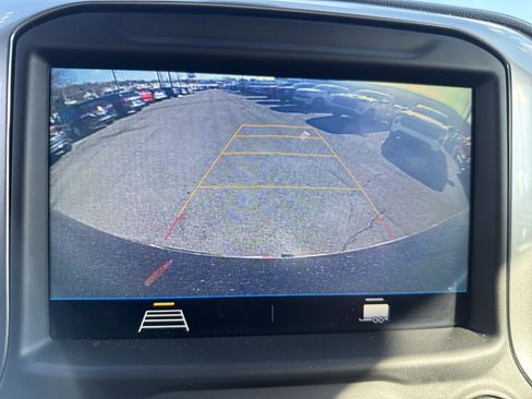 Used 2019 Chevrolet Silverado 1500 Custom Trail Boss w/ Custom Convenience Package image 23