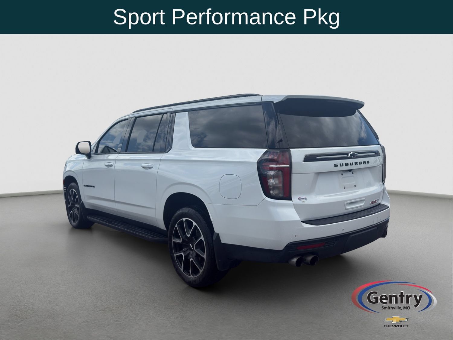 Used 2023 Chevrolet Suburban RST w/ Sport Performance Package AWD/4WD image 27
