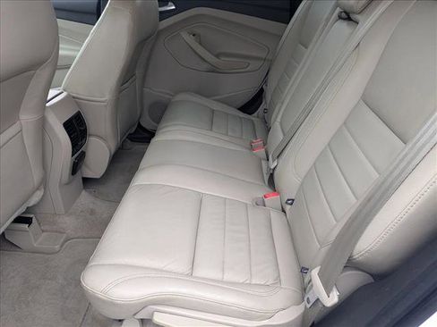 Used 2015 Ford Escape Titanium image 16