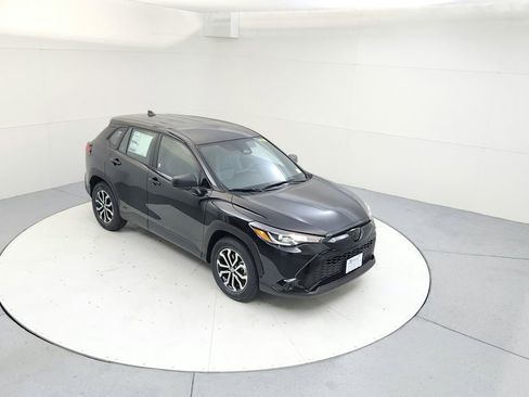 Used 2024 Toyota Corolla Cross AWD Hybrid image 13