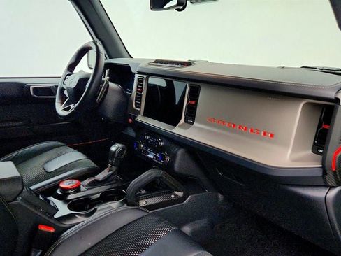 Used 2024 Ford Bronco Raptor w/ Interior Carbon Fiber Pack 6 AWD/4WD image 25