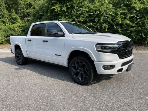 Used 2023 RAM 1500 Limited AWD/4WD image 3