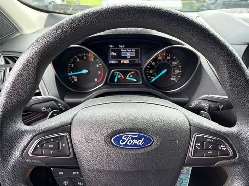 Used 2017 Ford Escape SE w/ Equipment Group 201A AWD/4WD image 20