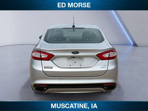 Used 2016 Ford Fusion SE w/ Equipment Group 202A FWD image 4