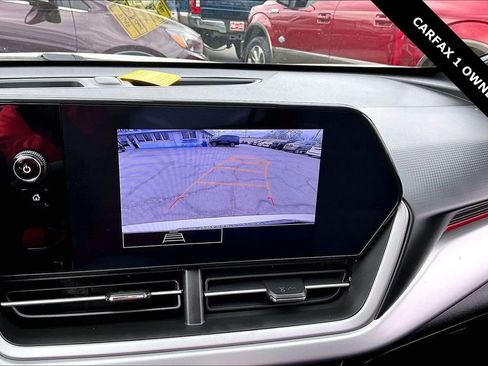 Used 2024 Chevrolet Trax RS image 14