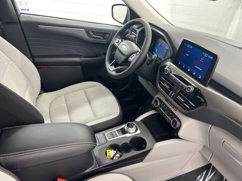Used 2023 Ford Escape Active image 25