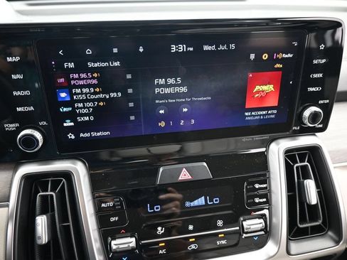 Used 2023 Kia Sorento EX FWD image 25
