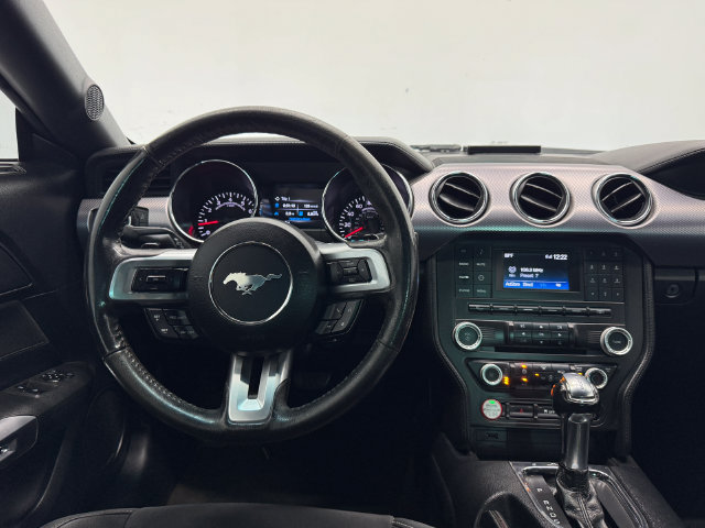 Used 2016 Ford Mustang GT RWD image 3