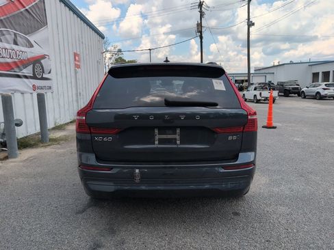 Used 2023 Volvo XC60 B5 Core AWD/4WD image 7