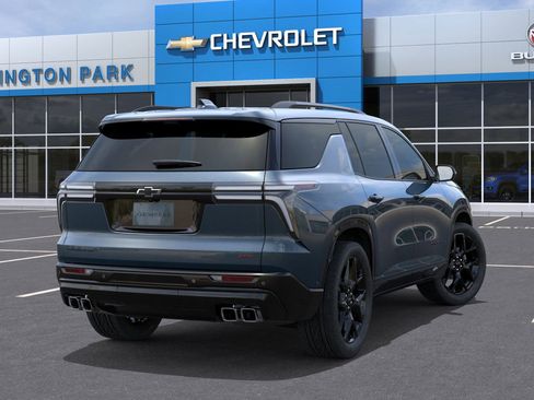New 2026 Chevrolet Traverse RS image 4