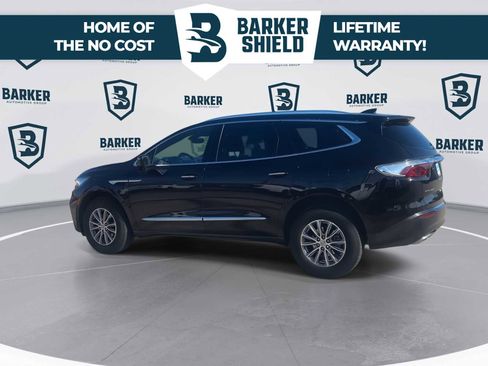 Used 2023 Buick Enclave Essence FWD image 7
