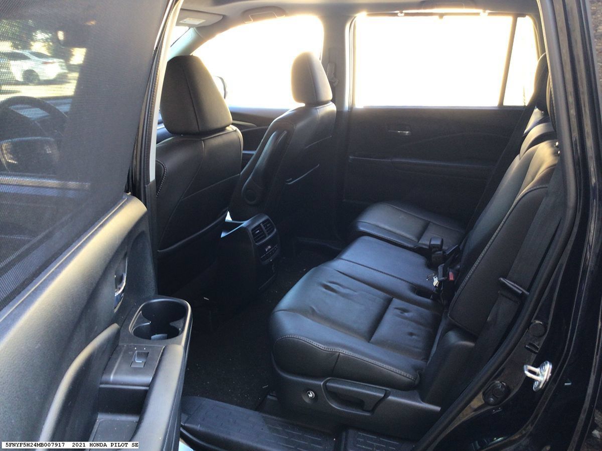 Used 2021 Honda Pilot Special Edition image 9