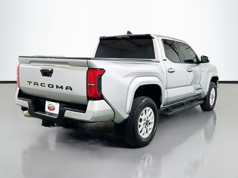 Used 2024 Toyota Tacoma SR5 RWD image 4