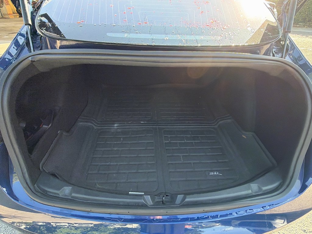 Used 2018 Tesla Model 3 Long Range RWD image 28