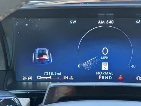 Used 2024 Lincoln Navigator Reserve image 31