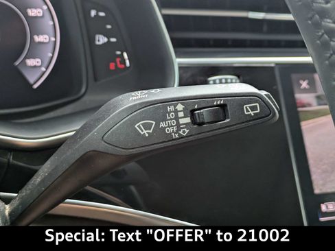 Used 2020 Audi Q8 Prestige AWD/4WD image 30
