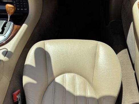 Used 2006 Jaguar XK8 Convertible RWD image 15