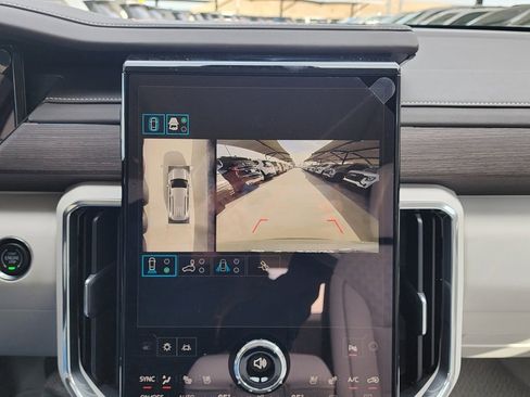 New 2026 GMC Acadia Denali w/ Super Cruise Package image 31