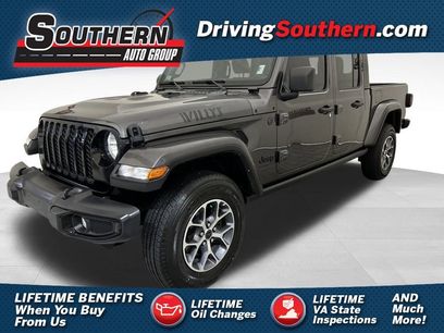 Used 2022 Jeep Gladiator Sport