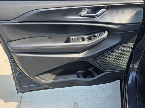 New 2025 Jeep Grand Cherokee L Laredo w/ Luxury Tech Group I image 26