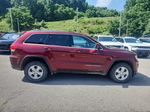 Used 2016 Jeep Grand Cherokee Laredo w/ Quick Order Package 23E AWD/4WD image 7