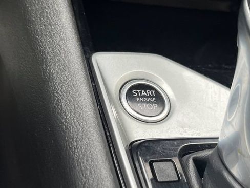 Used 2024 Nissan Altima 2.5 SV FWD image 25