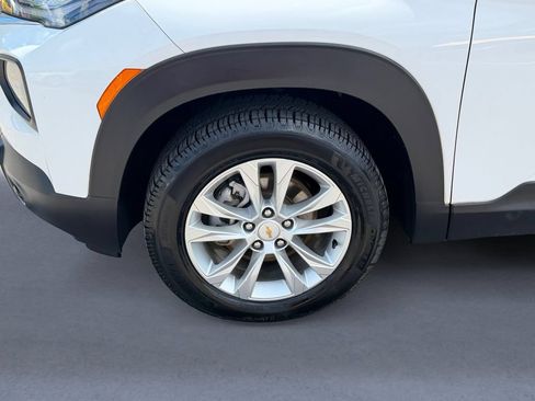 Used 2021 Chevrolet TrailBlazer LS AWD/4WD image 9