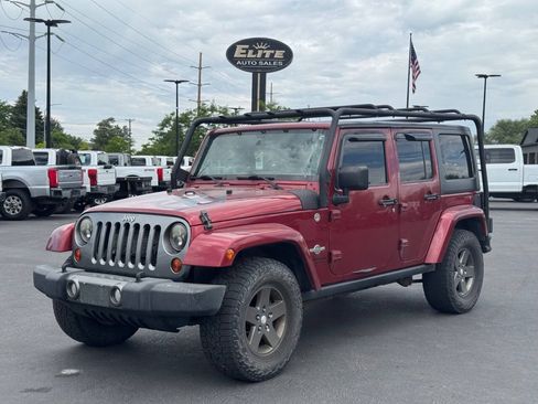 Used 2013 Jeep Wrangler Unlimited Sport AWD/4WD image 3